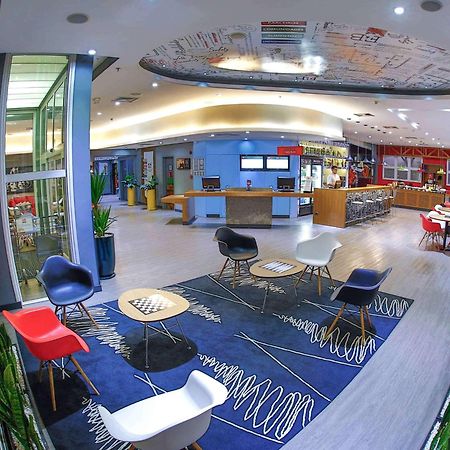 Ibis Araçatuba Hotel Bagian luar foto