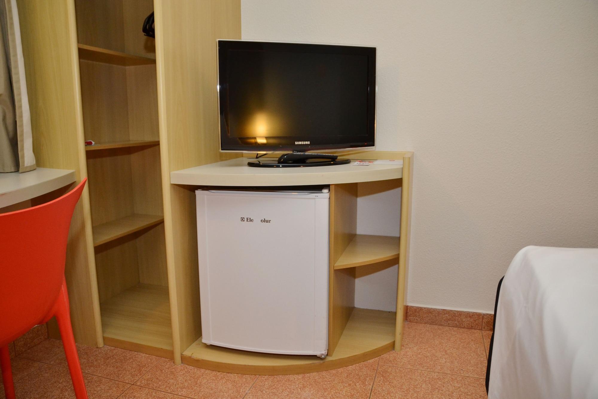 Ibis Araçatuba Hotel Bagian luar foto