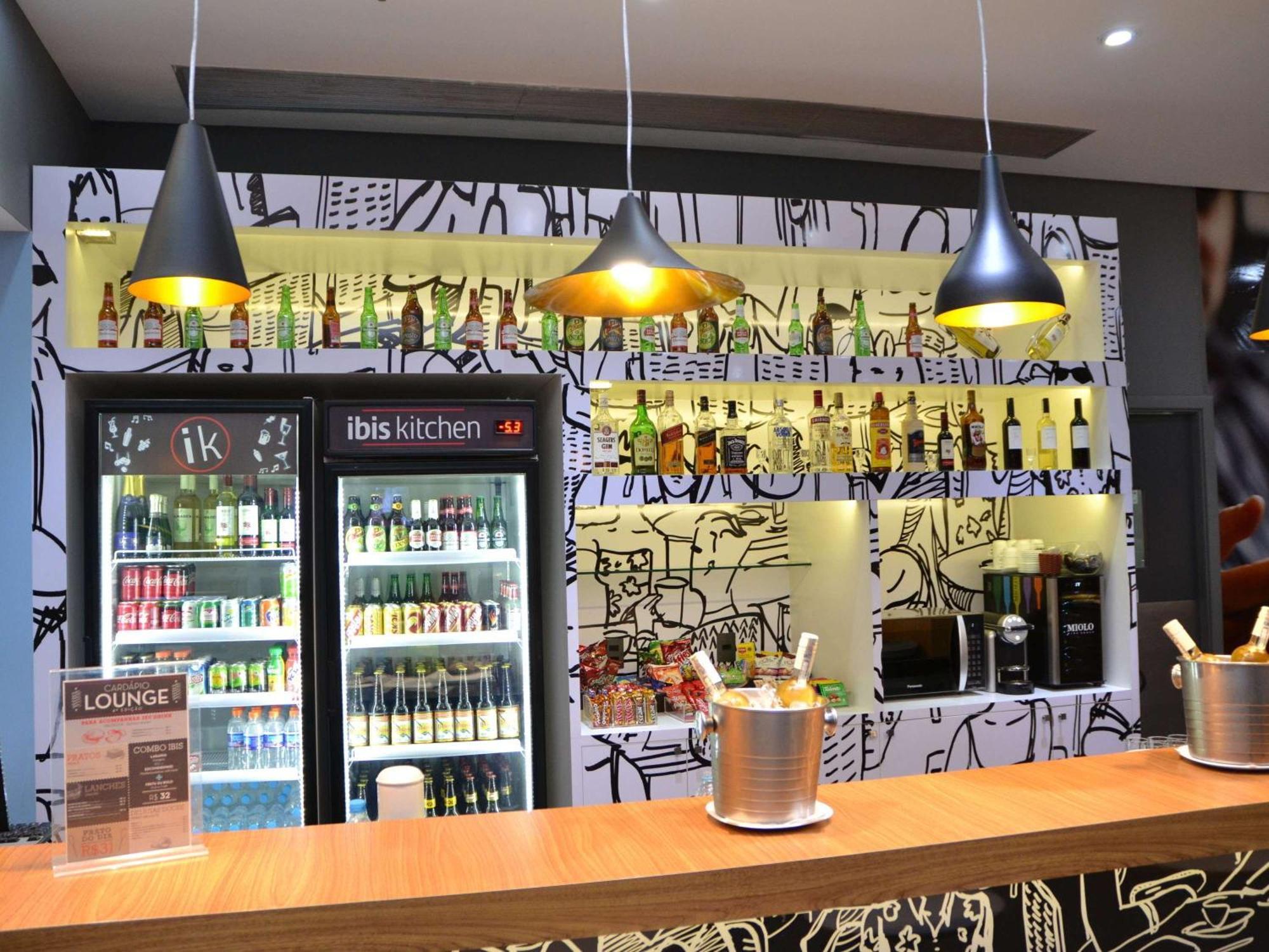 Ibis Araçatuba Hotel Bagian luar foto