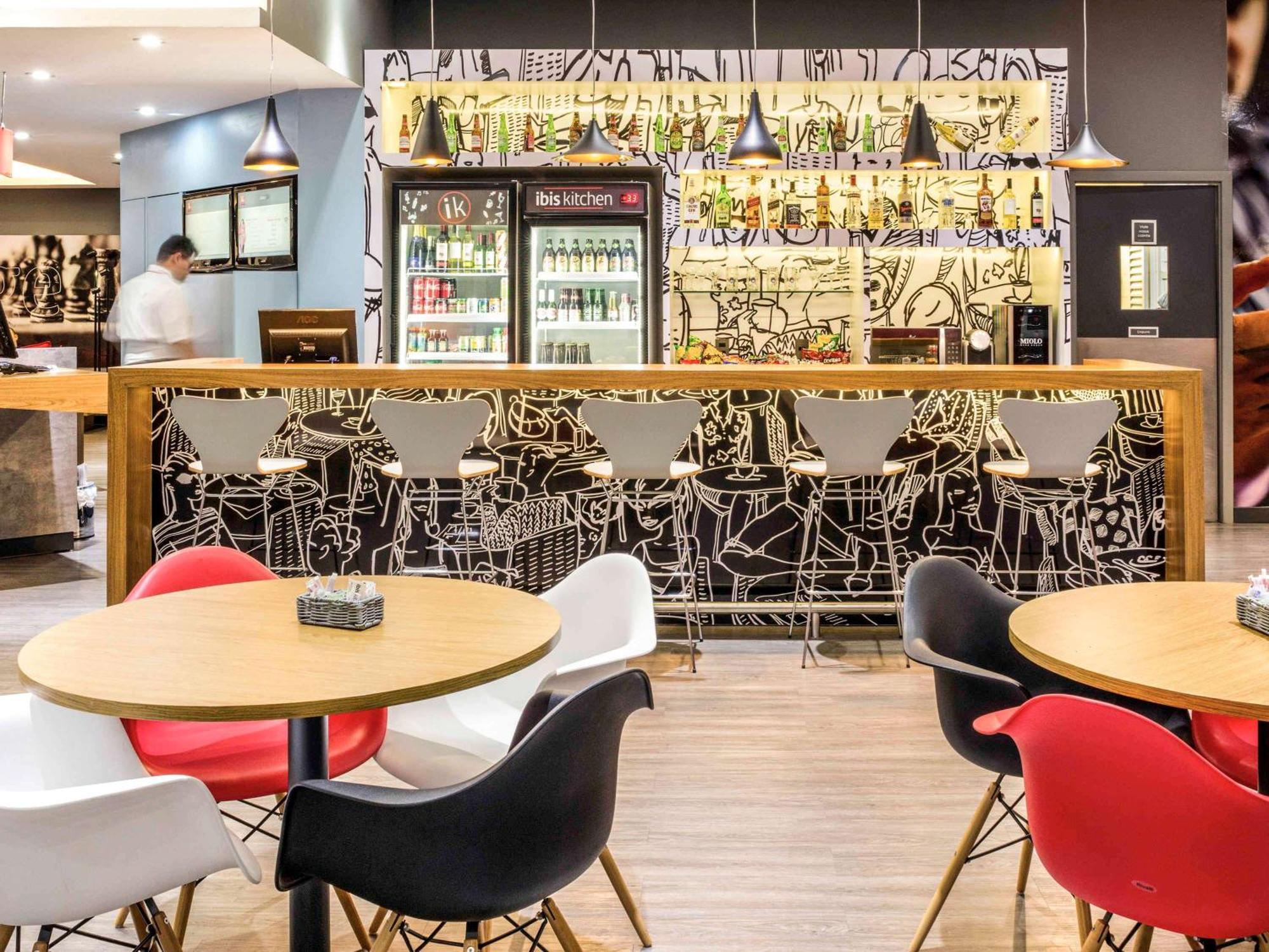 Ibis Araçatuba Hotel Bagian luar foto