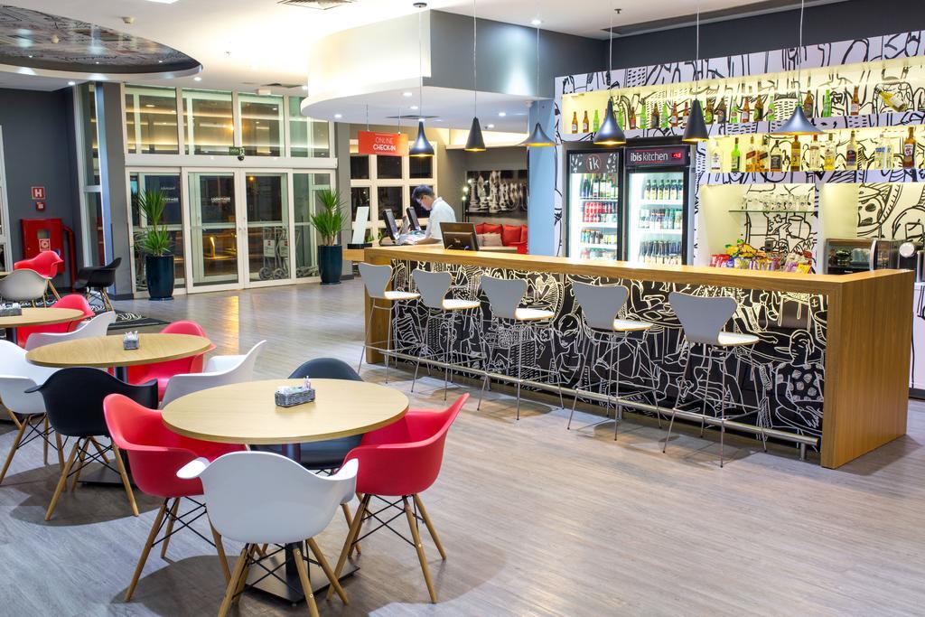 Ibis Araçatuba Hotel Bagian luar foto